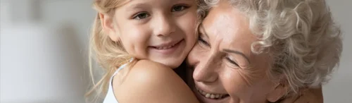 El TSJ de la Comunidad Valenciana reconoce el complemento por brecha de género a una abuela por el cuidado de su nieta en acogida