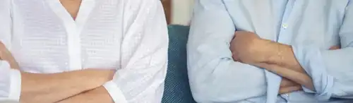 Un juez reconoce el derecho de una mujer a cobrar pensión pese a convivir con su exmarido
