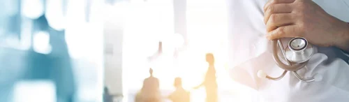 La Justicia reconoce dos pagas extra completas a los MIR de Madrid