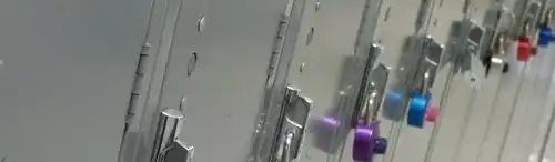 ¿Pueden las empresas proceder al registro de las pertenencias de sus empleados?