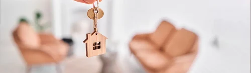 La duración mínima del alquiler salva a una inquilina del desahucio de una inmobiliaria