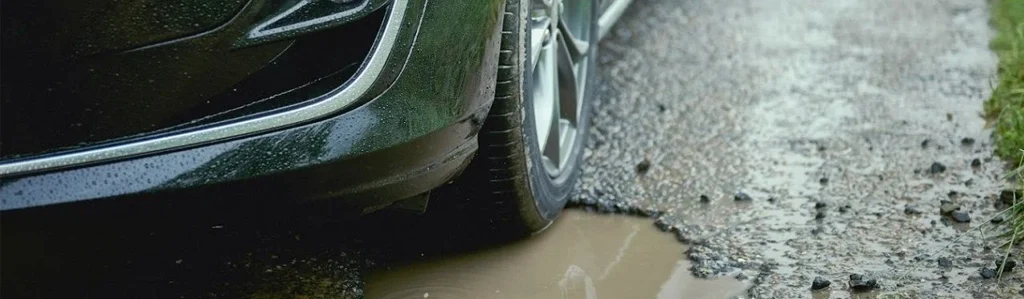 ¿Has sufrido daños por el mal estado de la carretera? Guía práctica para reclamar con éxito